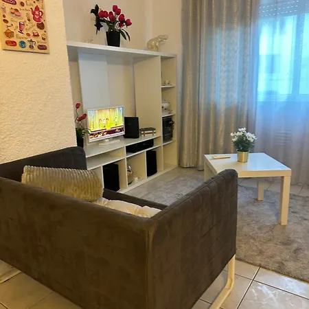 アパート Ferias Tranquilas A 1km Da Totalmente Renovado クアルテイラ