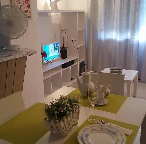 Ferias Tranquilas A 1km Da Totalmente Renovado كوارتيرا