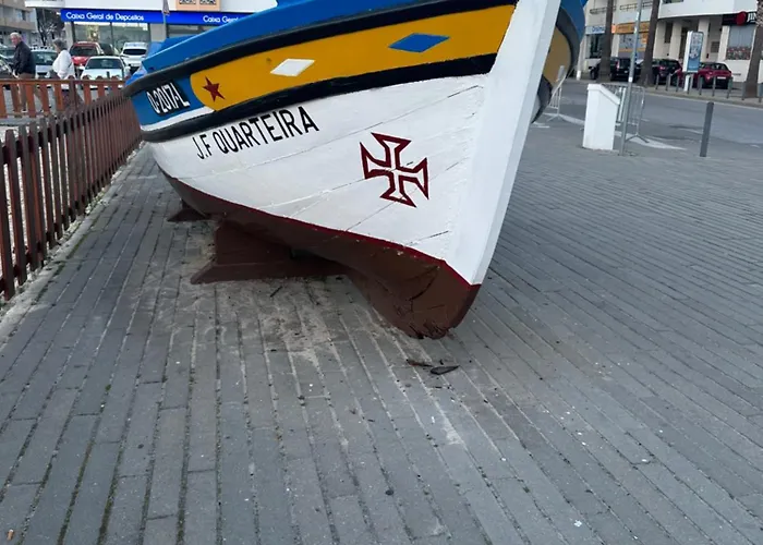 Ferias Tranquilas A 1km Da Totalmente Renovado Lejlighed *