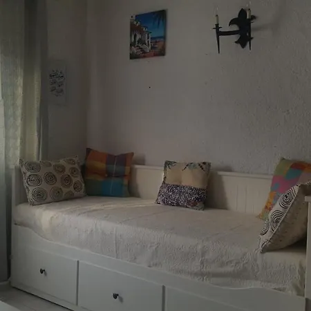 Ferias Tranquilas A 1km Da Totalmente Renovado Apartment Quarteira