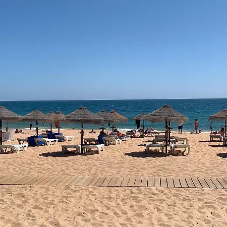 Ferias Tranquilas A 1km Da Totalmente Renovado Apartman