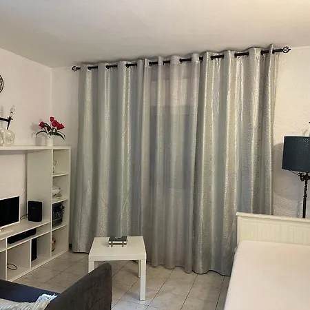 Ferias Tranquilas A 1km Da Totalmente Renovado Apartment Quarteira