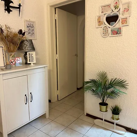 Ferias Tranquilas A 1km Da Totalmente Renovado Apartment Quarteira