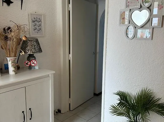 Ferias Tranquilas A 1km Da Totalmente Renovado Apartman