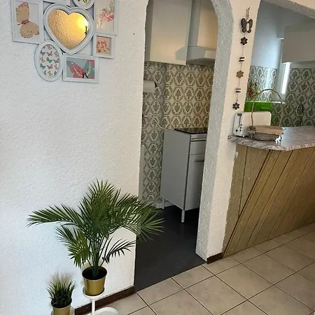 Апартаменты Ferias Tranquilas A 1km Da Totalmente Renovado Картейра